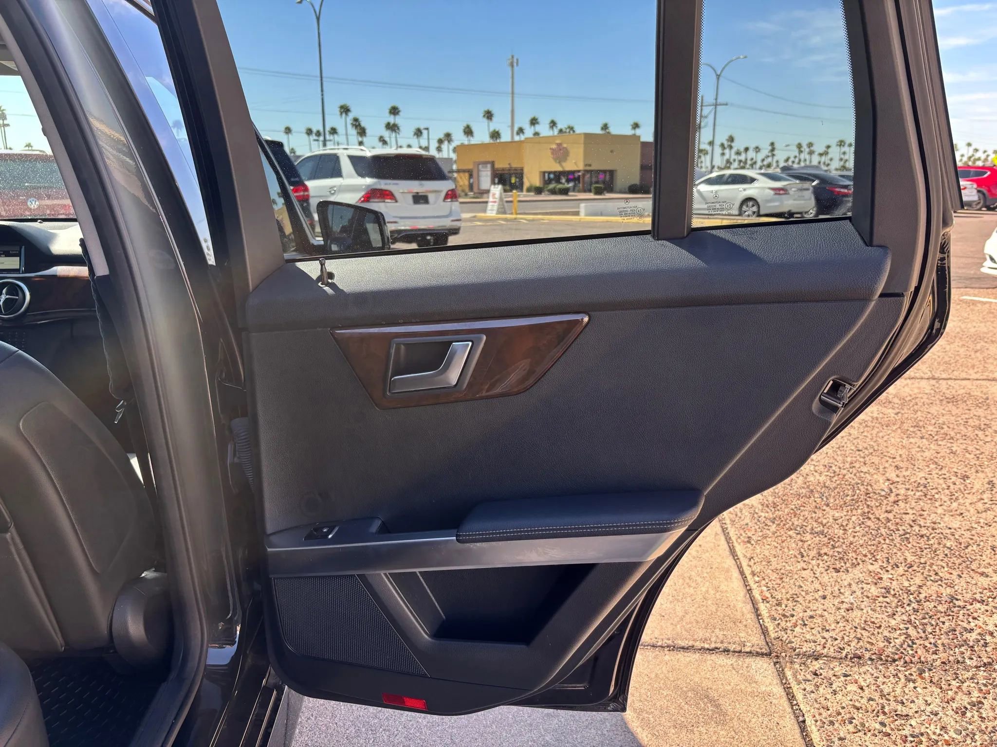 Used 2015 Mercedes-Benz GLK 350 GLK 350 Sport Utility 4D image 26