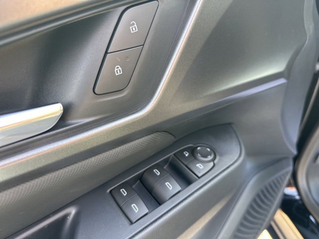New 2026 Chevrolet Equinox EV LT image 22