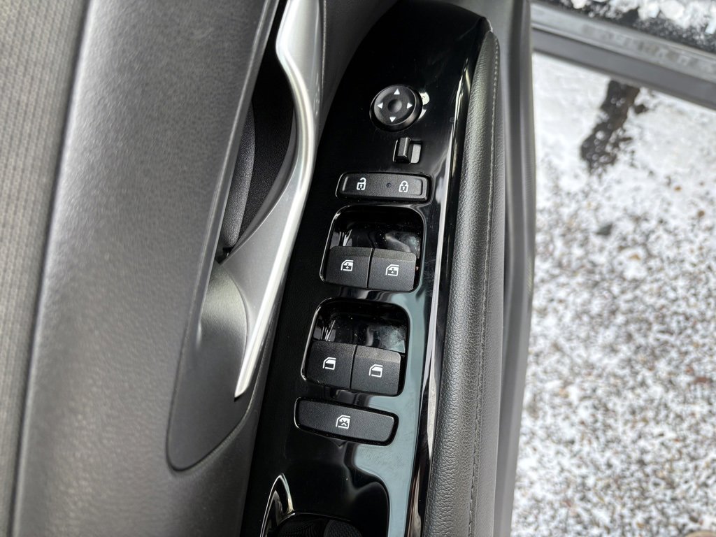 Used 2024 Hyundai Santa Cruz Limited image 17