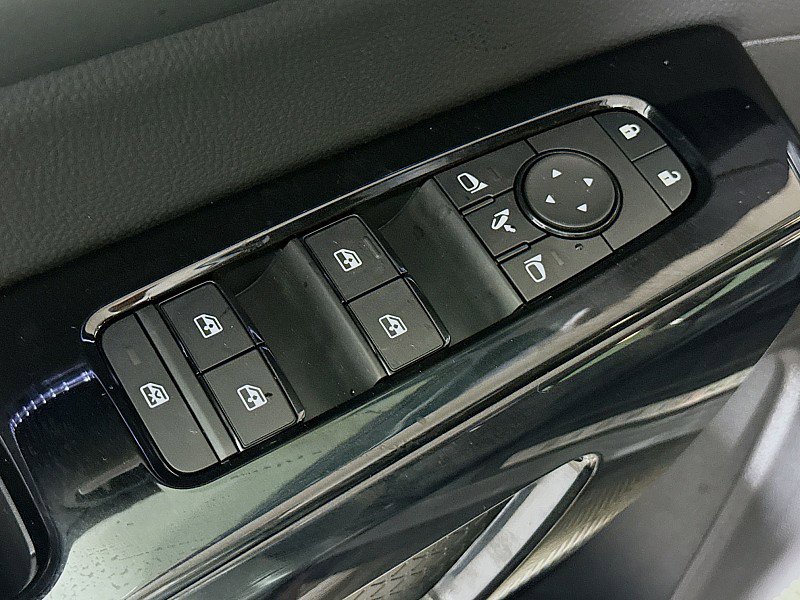 New 2026 Nissan Pathfinder Platinum AWD/4WD image 19