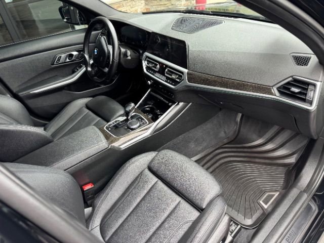 Used 2021 BMW 330e xDrive image 17