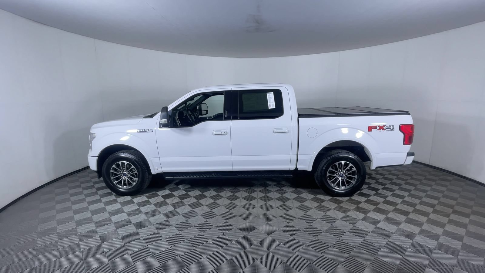 Used 2020 Ford F150 Lariat w/ Equipment Group 502A Luxury AWD/4WD image 5