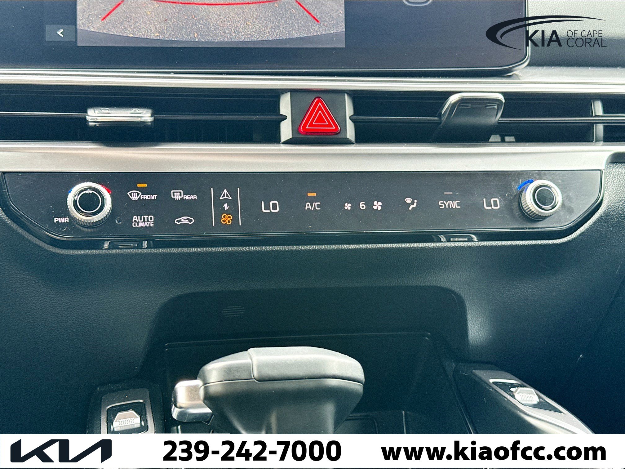 Certified 2025 Kia Sorento S image 34