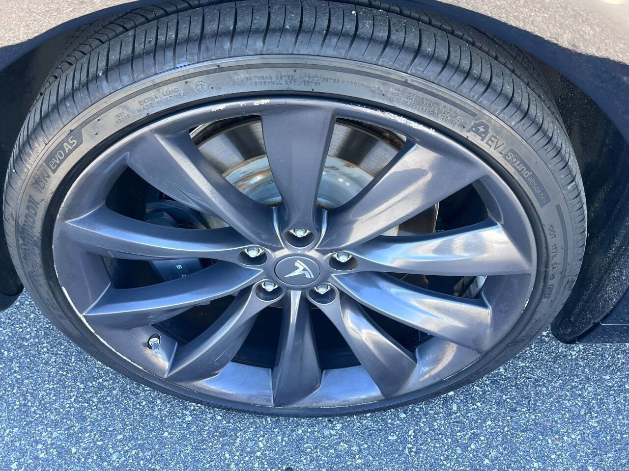 Used 2018 Tesla Model S 100D image 19