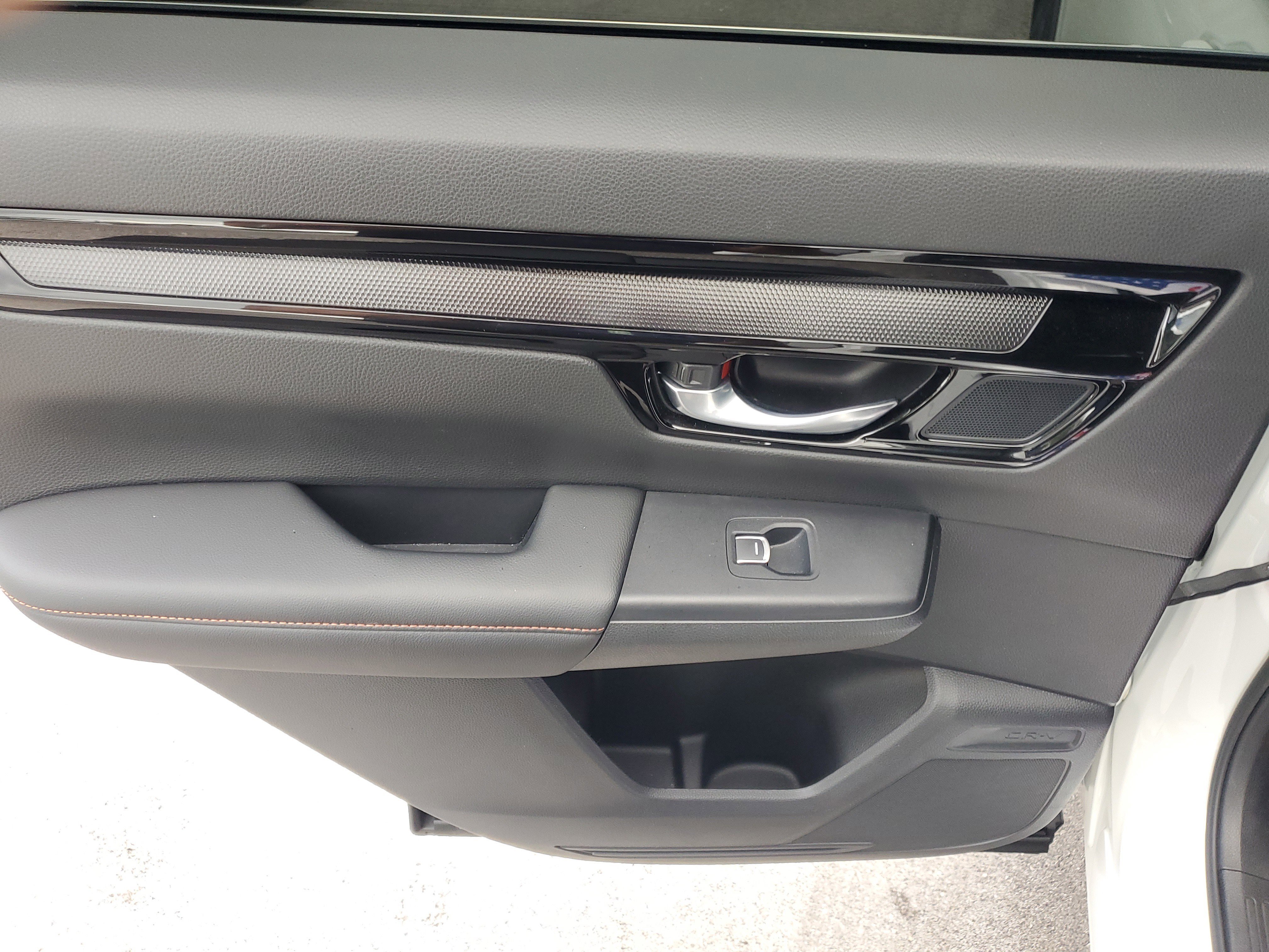 Used 2023 Honda CR-V Sport Touring image 16