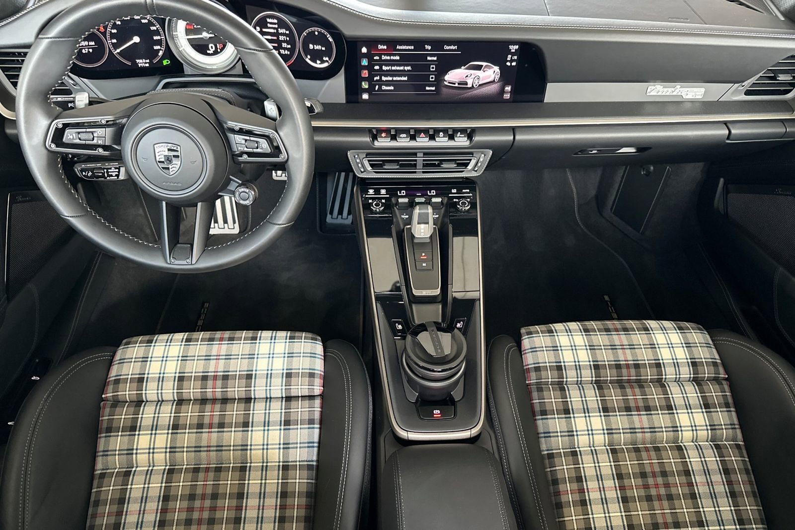 Used 2025 Porsche 911 Turbo image 6