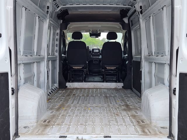 Used 2025 RAM ProMaster 2500 FWD image 10