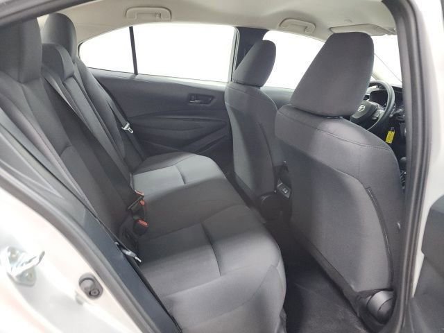 Used 2024 Toyota Corolla LE image 16