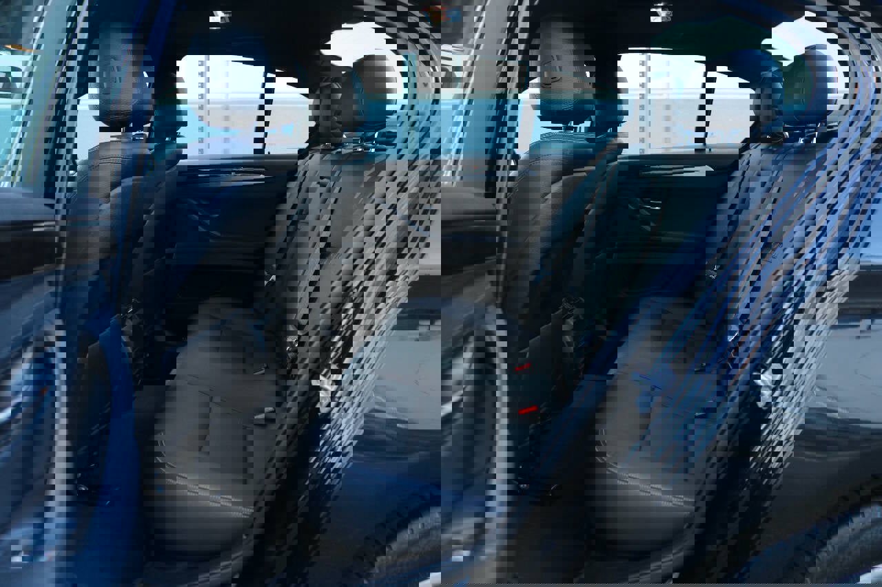 Used 2014 BMW 528i Sedan image 11