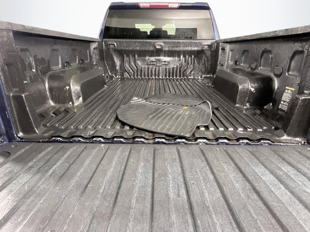 Used 2022 Chevrolet Silverado 1500 Custom RWD image 32
