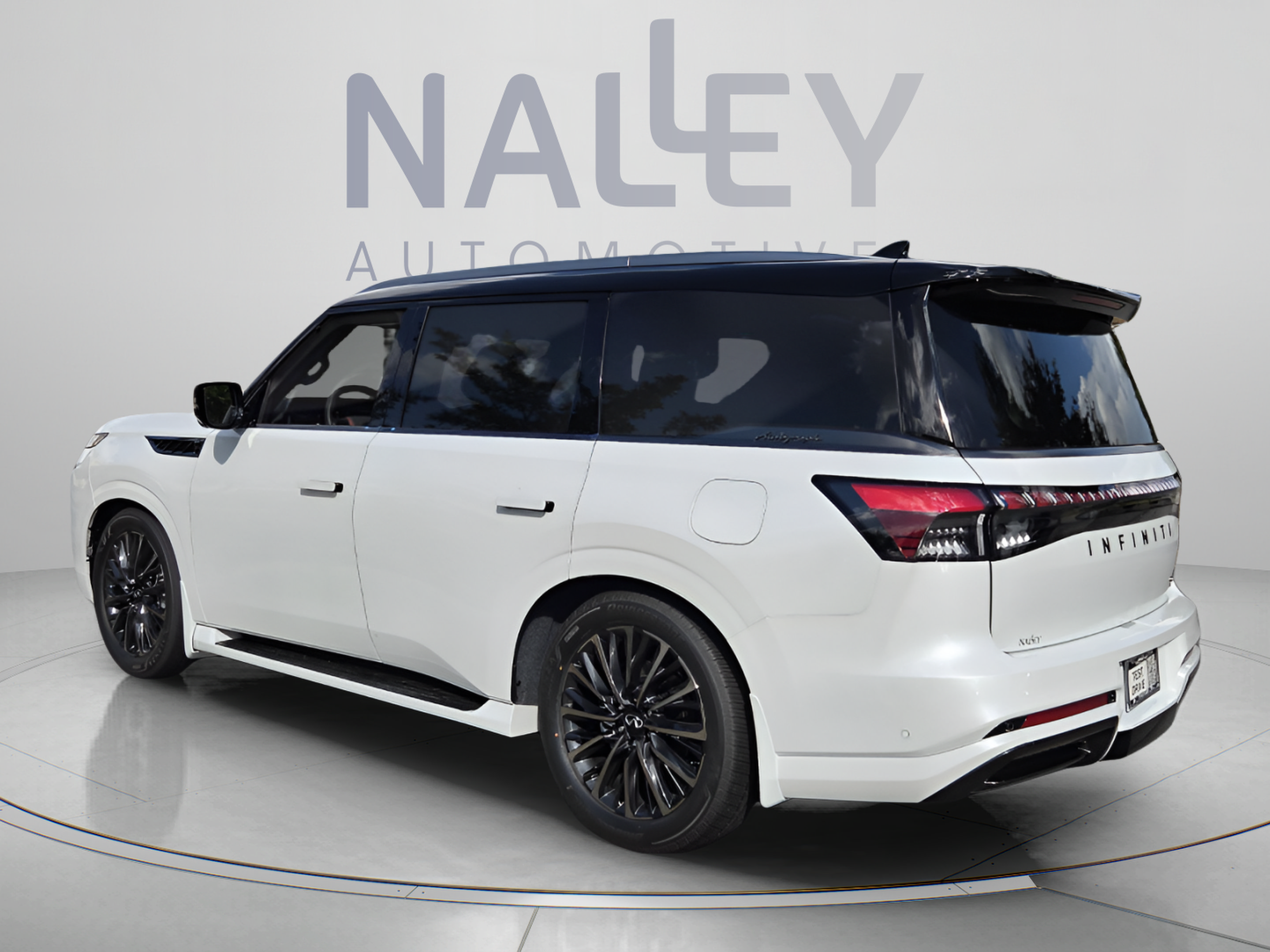 New 2027 INFINITI QX80 Autograph w/ Premium Cargo Package AWD/4WD image 3