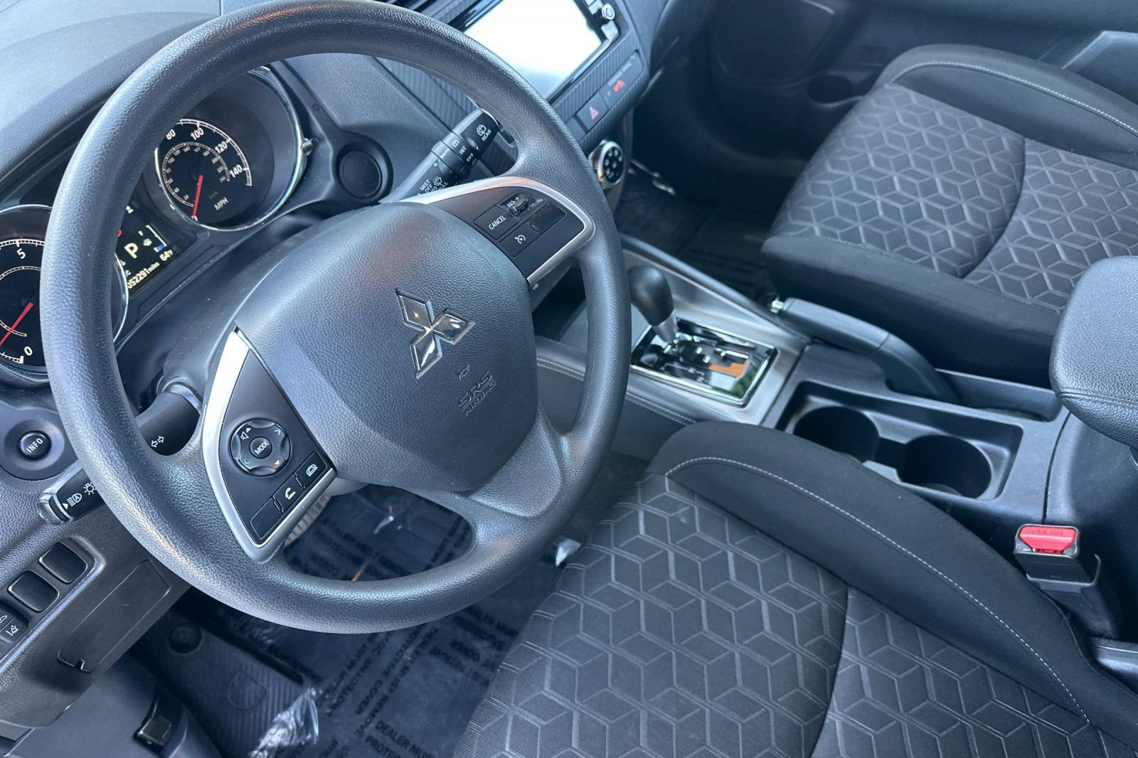 Used 2024 Mitsubishi Outlander Sport ES image 11