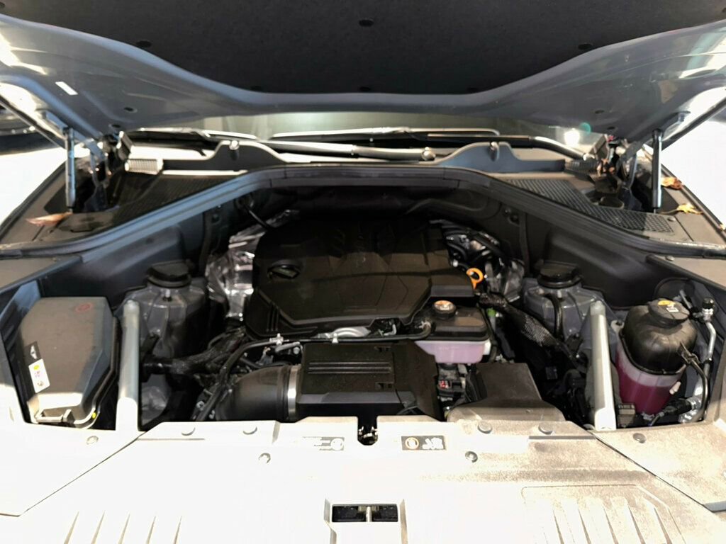 Used 2025 Genesis GV80 2.5T Prestige AWD/4WD image 9