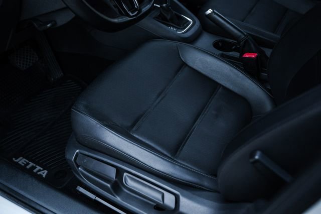 Used 2017 Volkswagen Jetta SE image 66