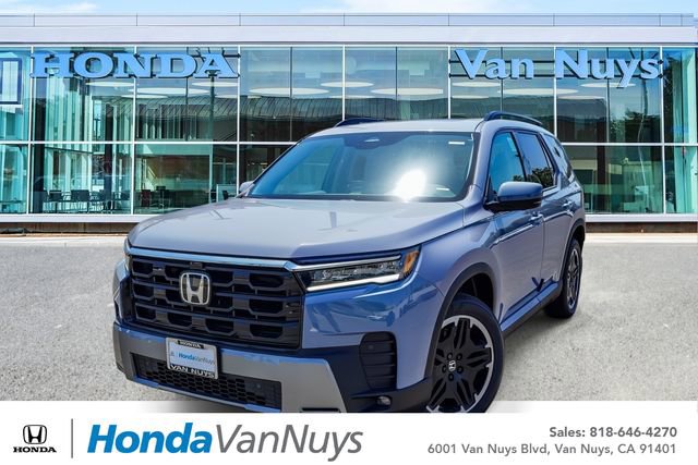 New 2026 Honda Pilot Touring image 1