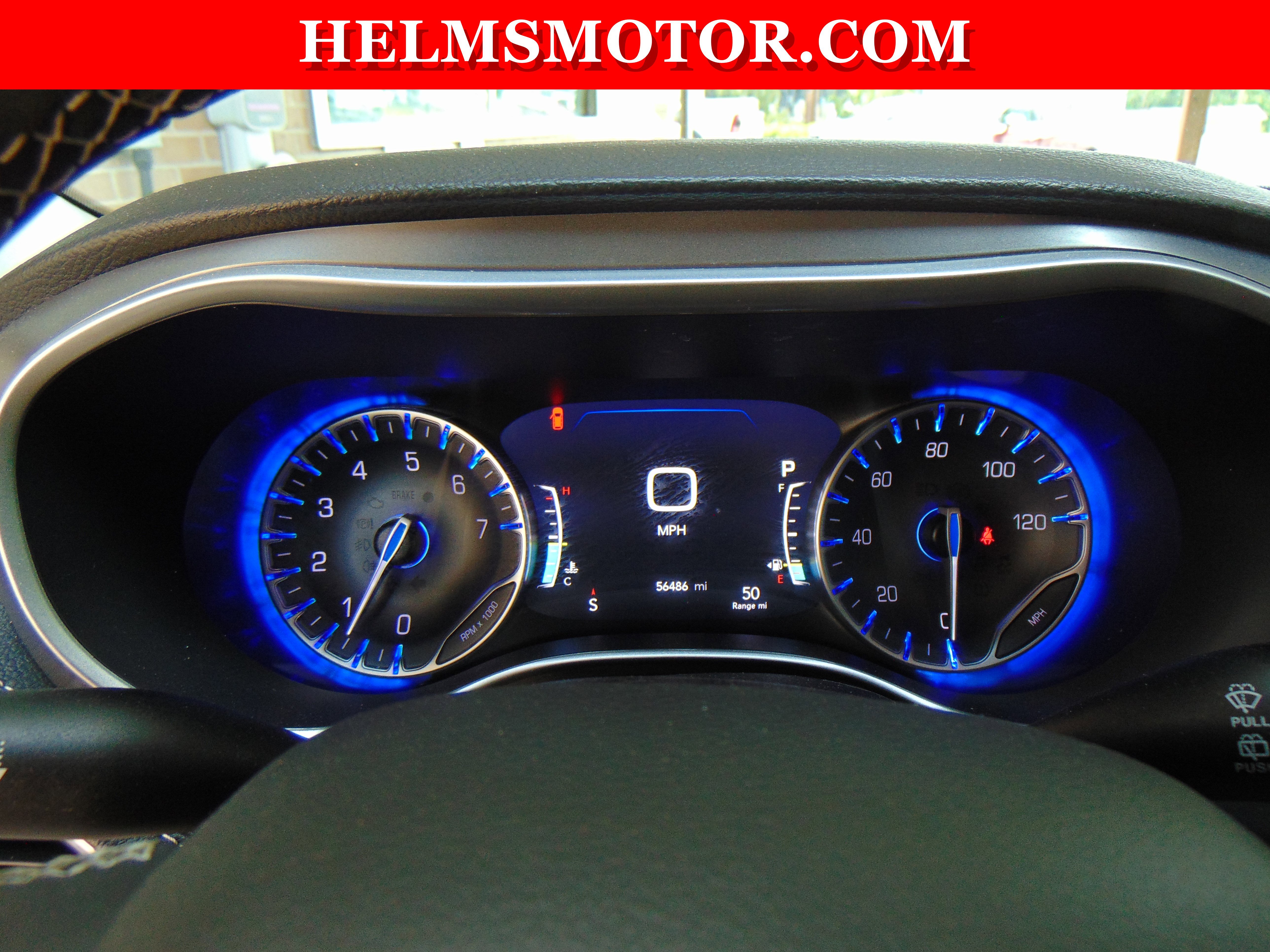 Certified 2024 Chrysler Pacifica Touring-L FWD image 19