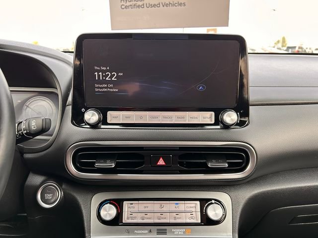 Used 2023 Hyundai Kona Limited image 13