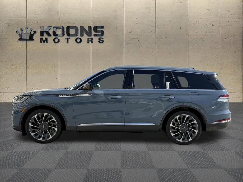 New 2026 Lincoln Aviator Reserve image 2