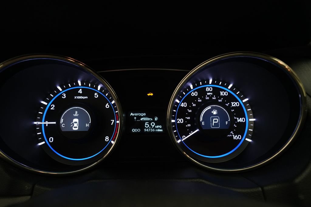 Used 2012 Hyundai Sonata GLS w/ Popular Equipment Pkg FWD image 2