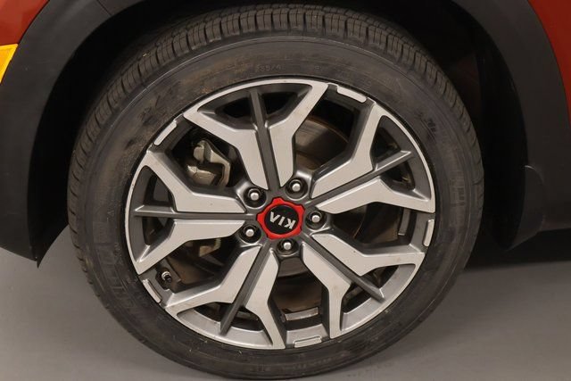Used 2021 Kia Seltos S AWD/4WD image 8