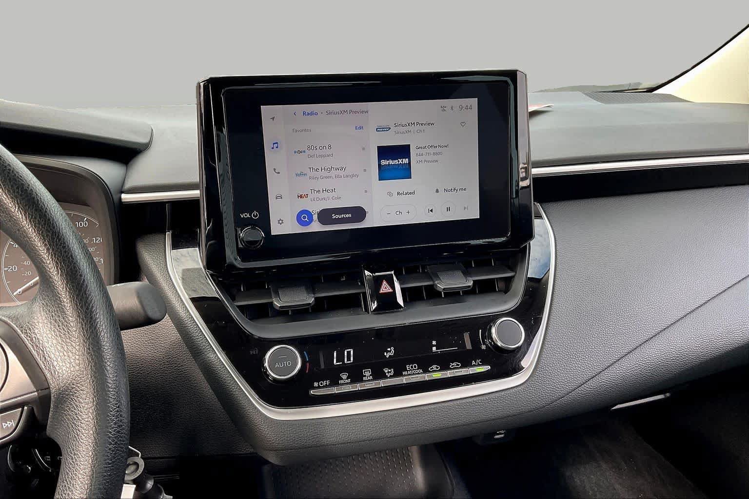 Used 2025 Toyota Corolla LE FWD image 7