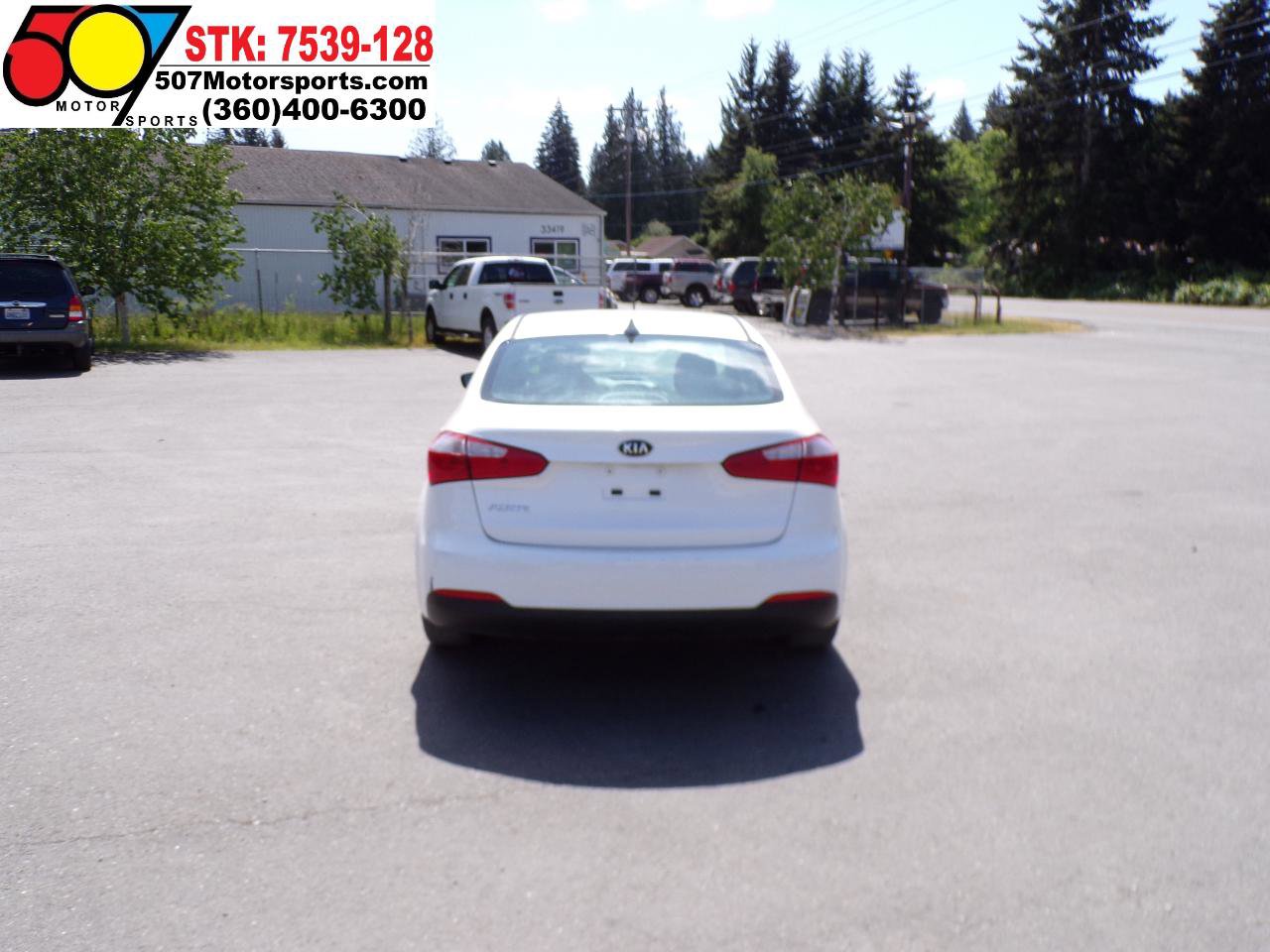 Used 2014 Kia Forte LX w/ Popular Package FWD image 6