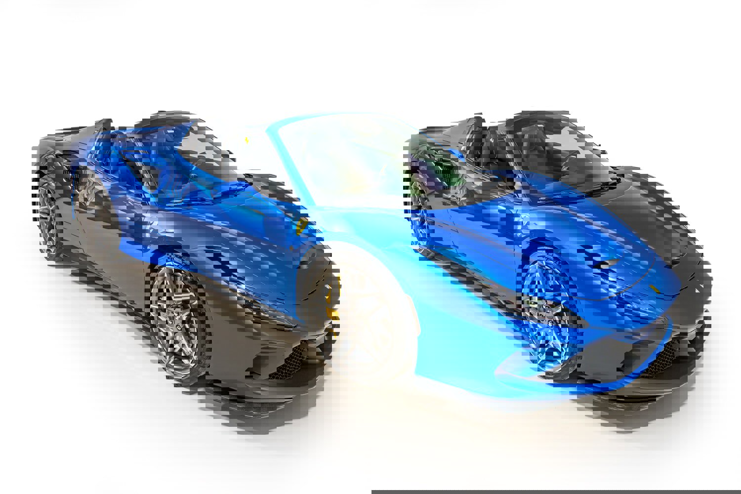 Used 2021 Ferrari F8 Tributo image 9