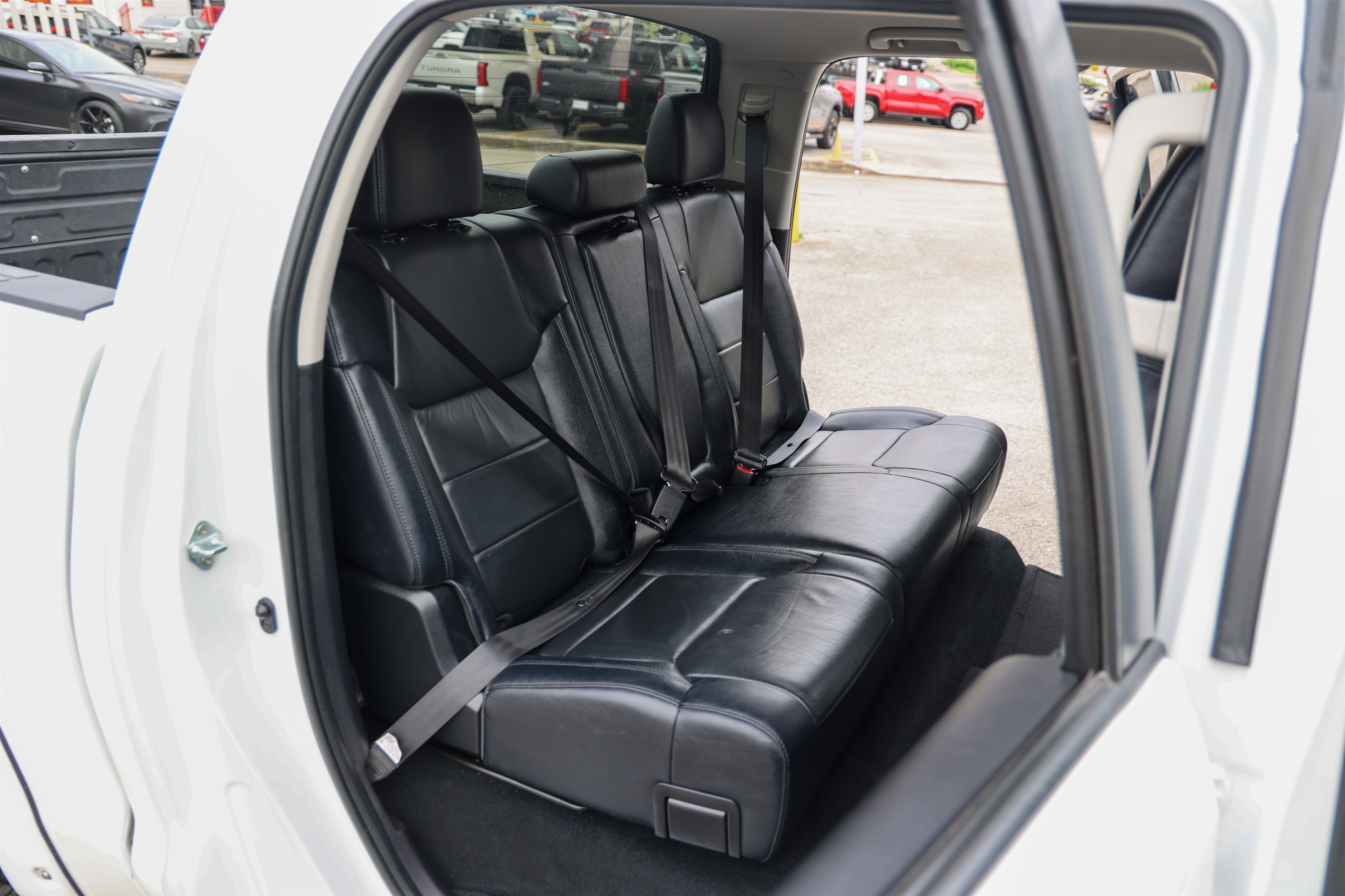 Used 2021 Toyota Tundra SR5 w/ SR5 Leather Package RWD image 40
