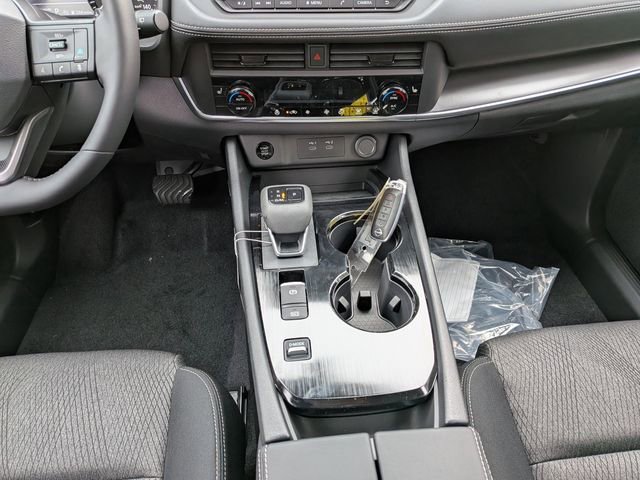 New 2026 Nissan Rogue SV w/ Cold Weather Package image 15