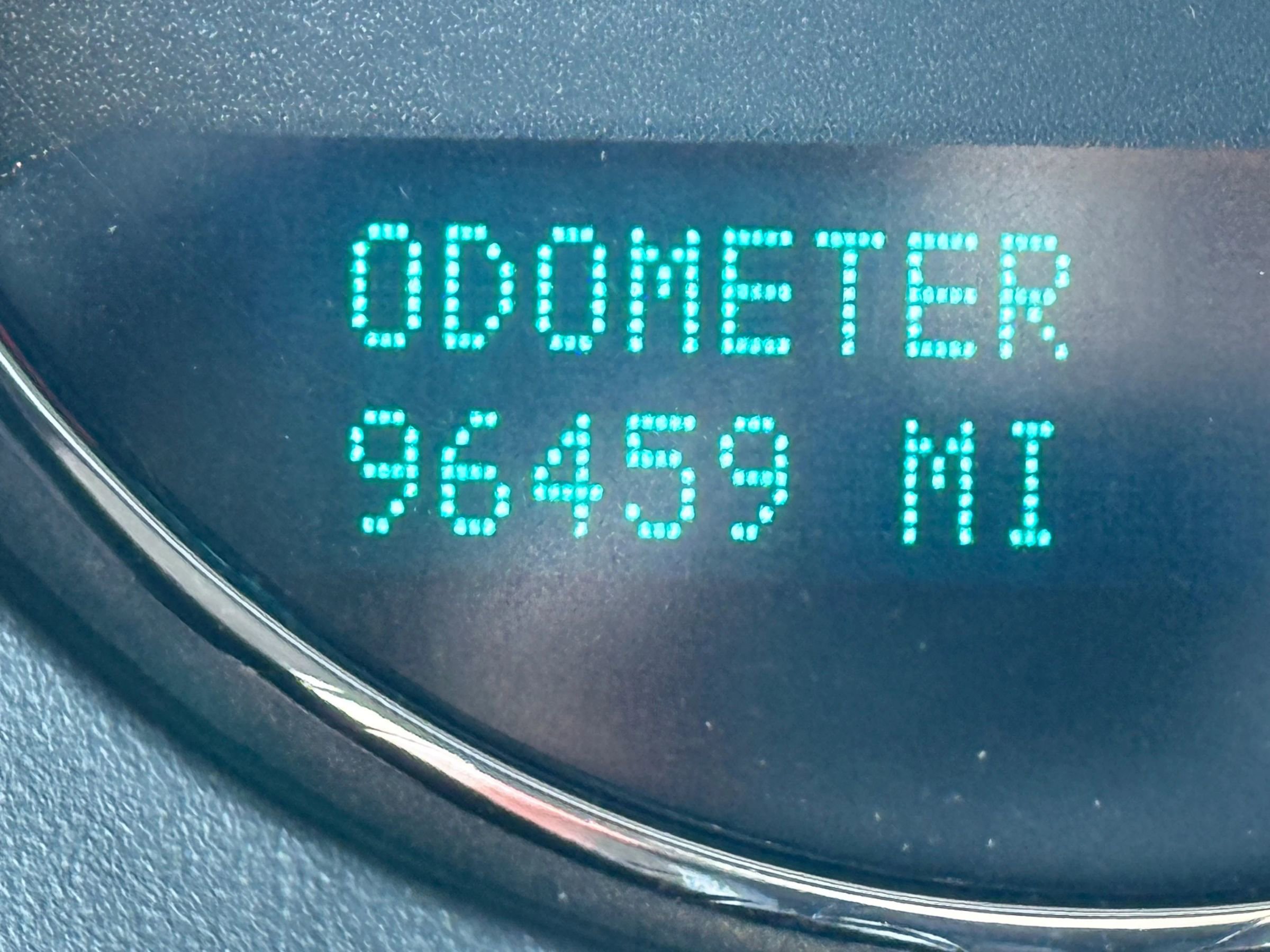 Used 2010 Chevrolet Suburban LS w/ Interior Plus Package AWD/4WD image 21