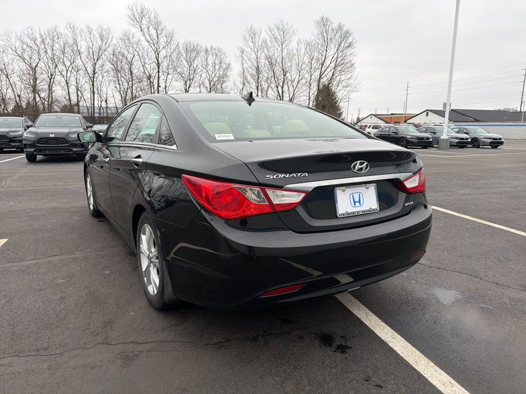 Used 2013 Hyundai Sonata Limited image 3