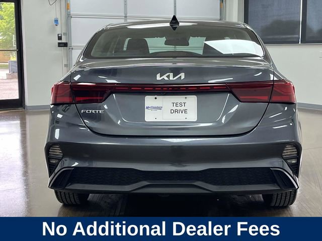 Used 2023 Kia Forte LXS FWD image 7