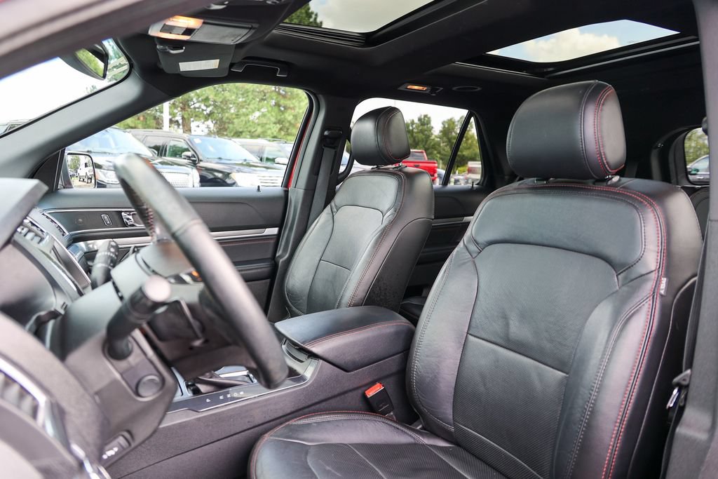 Used 2017 Ford Explorer Sport w/ Equipment Group 401A AWD/4WD image 22