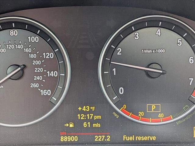 Used 2011 BMW 550i Sedan image 8