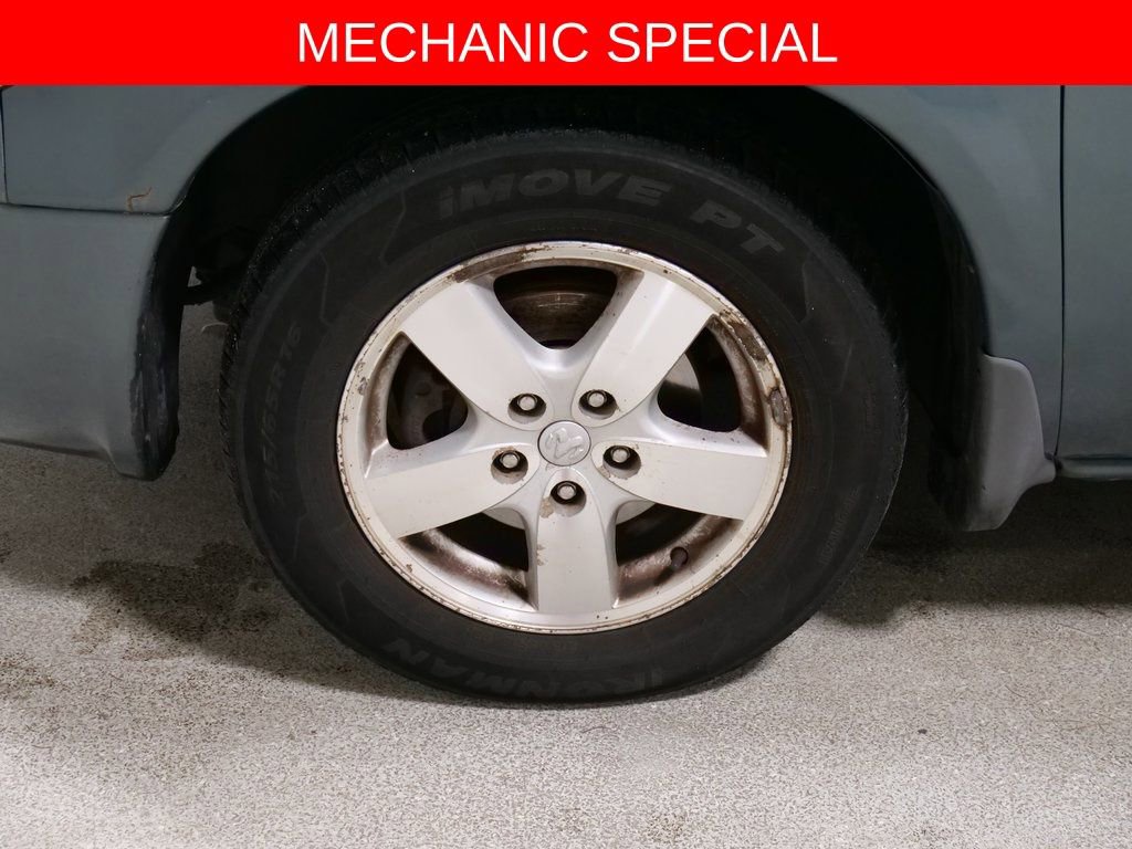 Used 2007 Dodge Caravan SXT w/ Popular Equipment Group I image 16