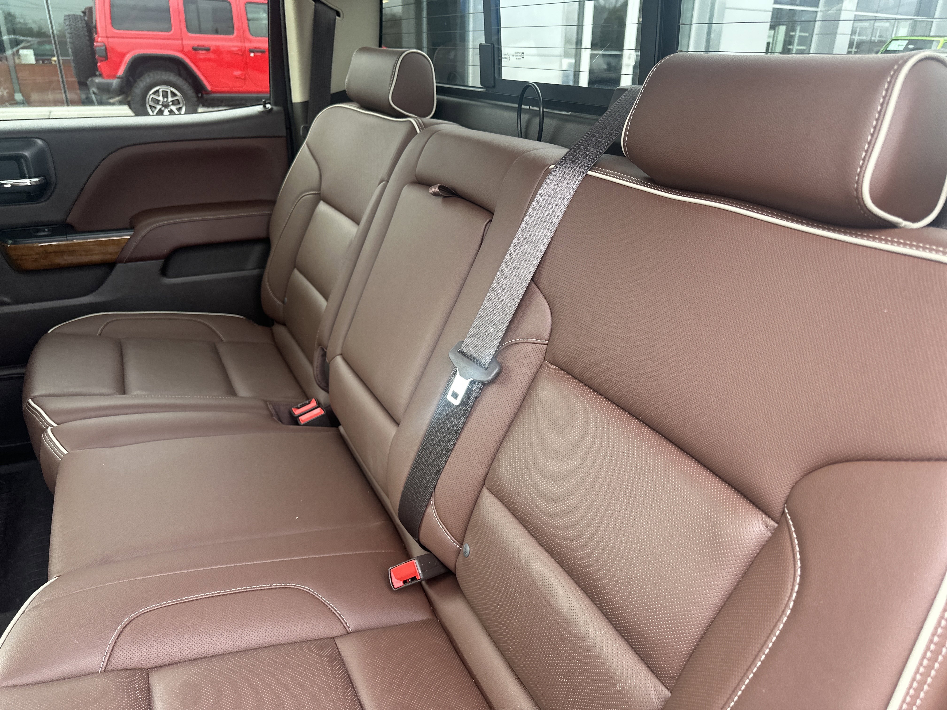 Used 2018 Chevrolet Silverado 1500 High Country image 20