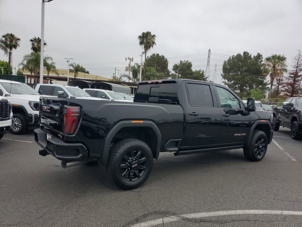 New 2026 GMC Sierra 2500 AT4 w/ AT4 Premium Plus Package AWD/4WD image 4