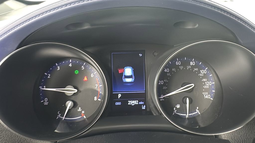 Used 2020 Toyota C-HR XLE image 20