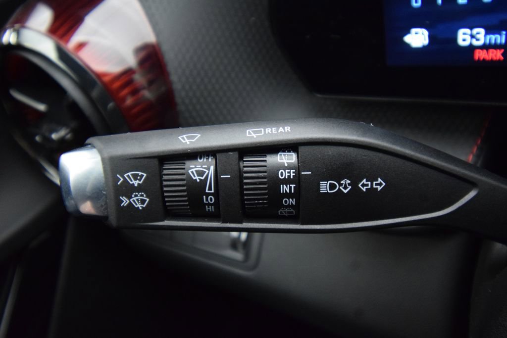 Used 2026 Chevrolet Equinox RS FWD image 40