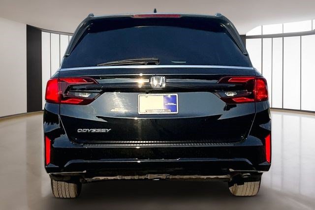 Certified 2026 Honda Odyssey EX-L image 5