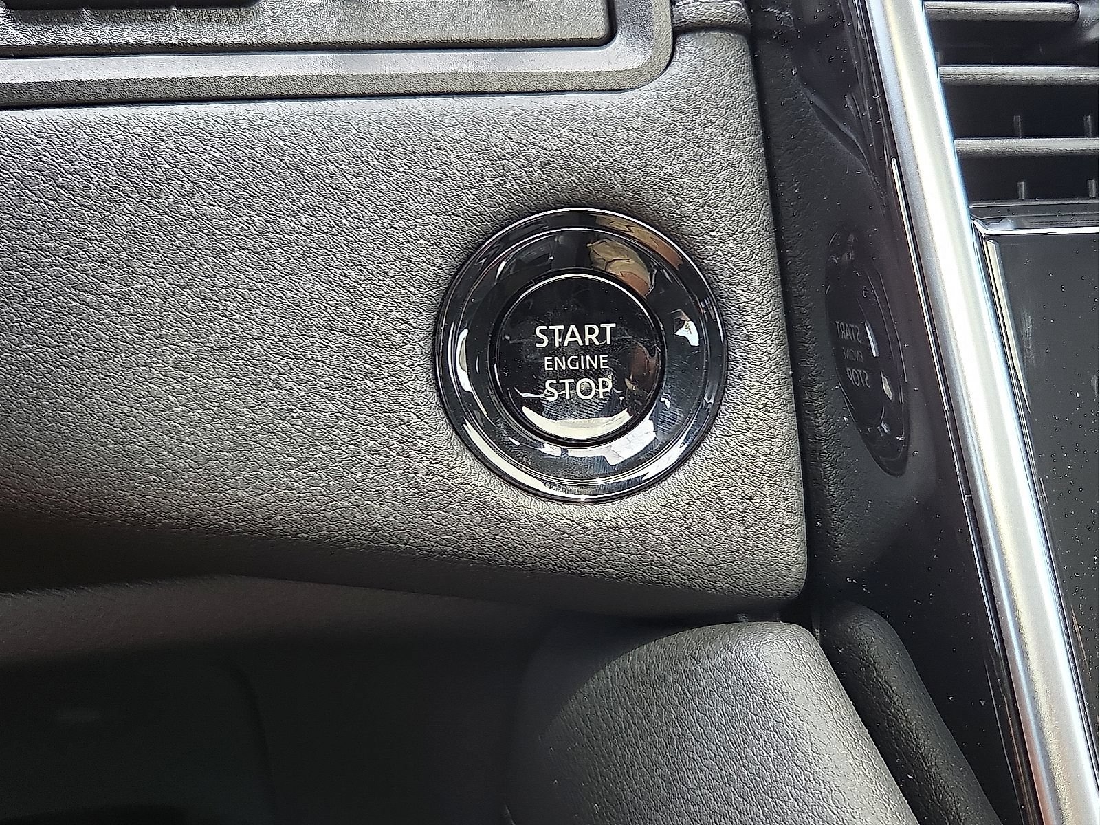 New 2026 Nissan Armada Platinum Reserve AWD/4WD image 19