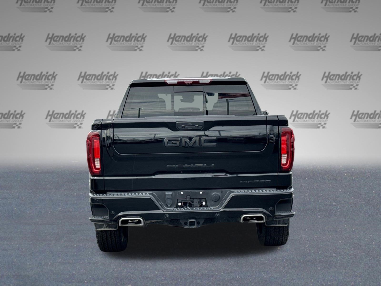 Used 2024 GMC Sierra 1500 Denali Ultimate image 9