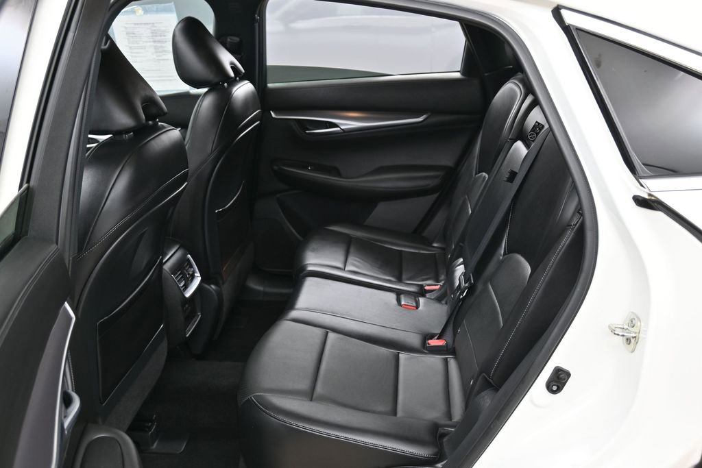 Used 2023 INFINITI QX55 Luxe w/ Cargo Package AWD/4WD image 34