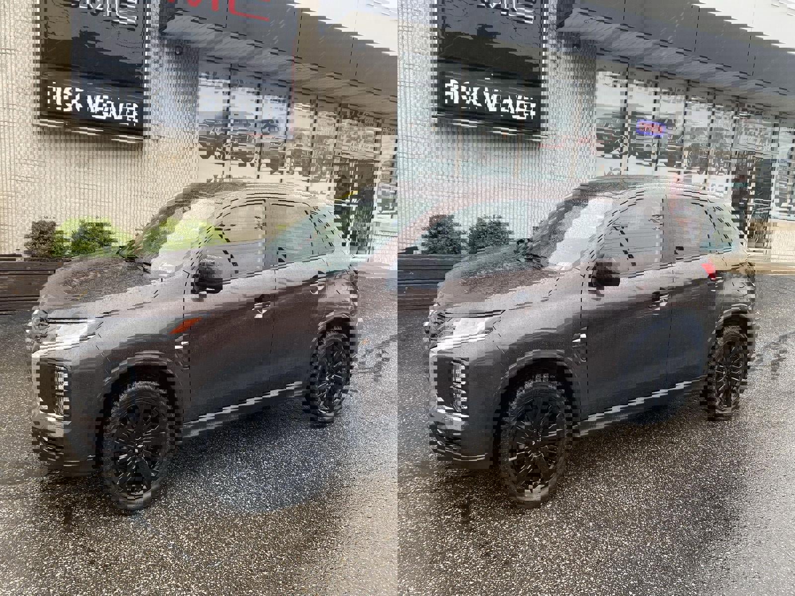 Used 2023 Mitsubishi Outlander Sport ES image 3