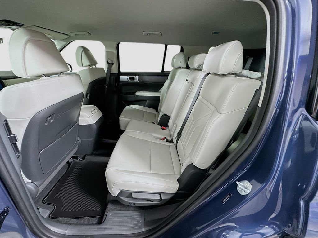 New 2026 Hyundai Santa Fe SEL FWD image 16