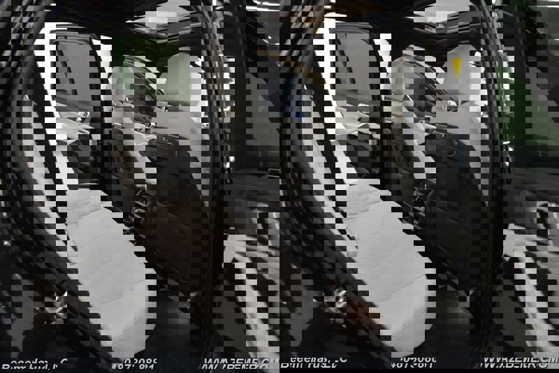 Used 2024 BMW X5 xDrive40i w/ M Sport Package image 22