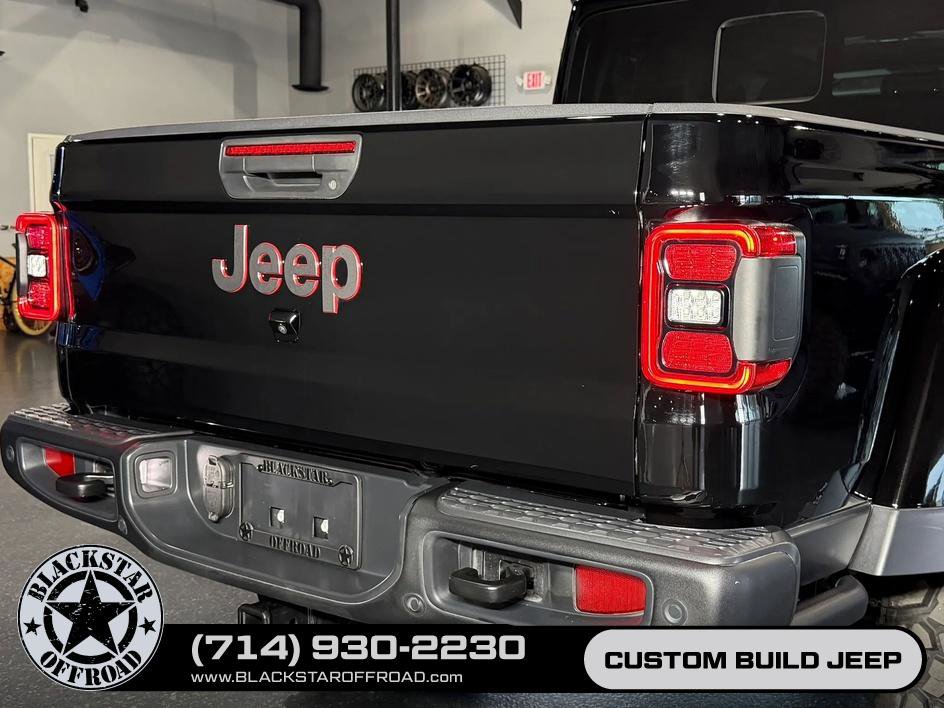 Used 2022 Jeep Gladiator Rubicon w/ LED Lighting Group AWD/4WD image 23
