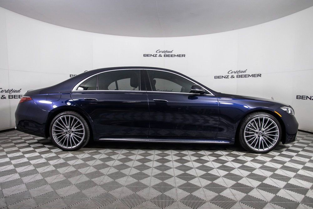Used 2022 Mercedes-Benz S 500 4MATIC image 11
