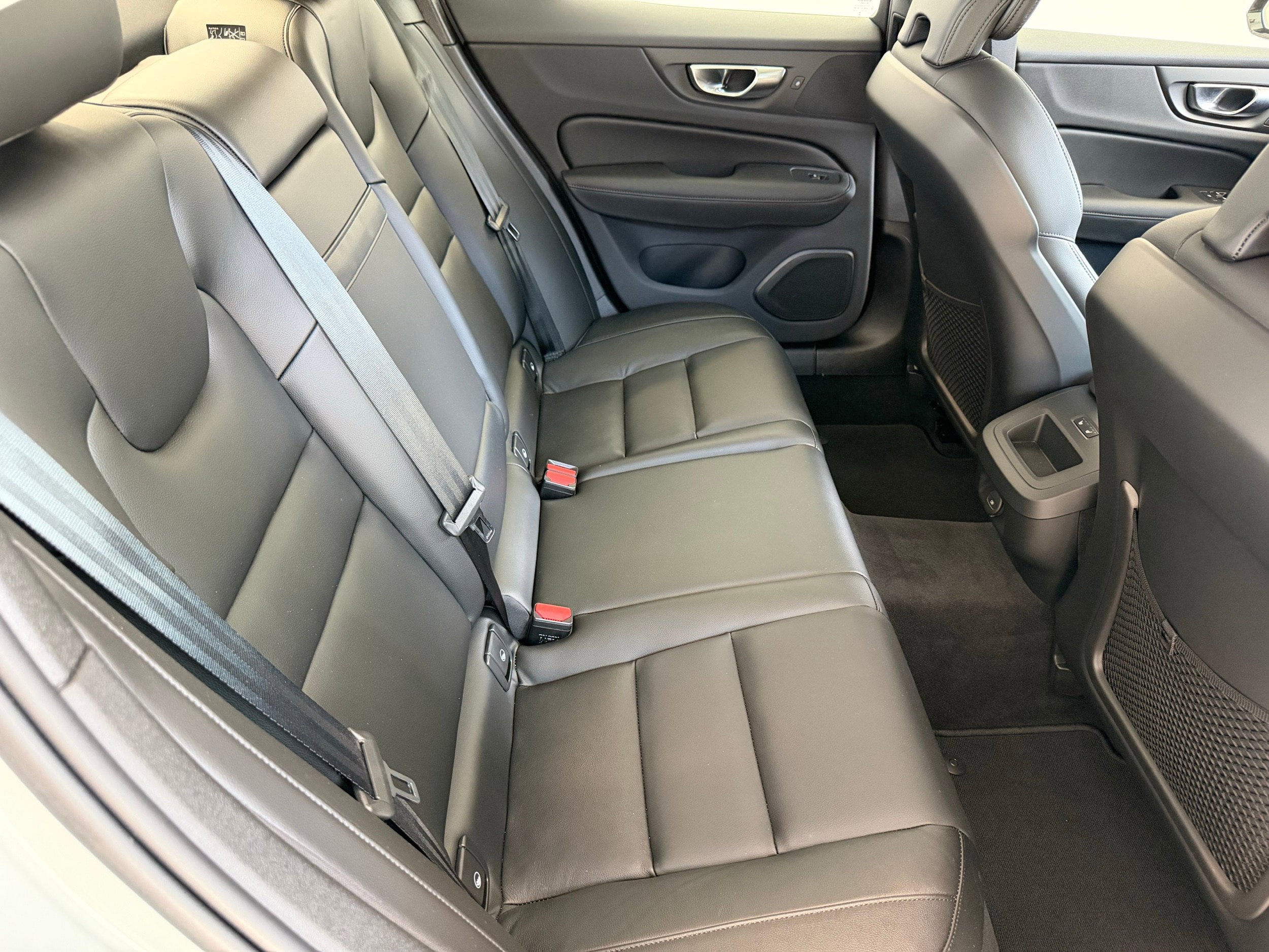 Certified 2025 Volvo S60 B5 Core w/ Climate Package image 25