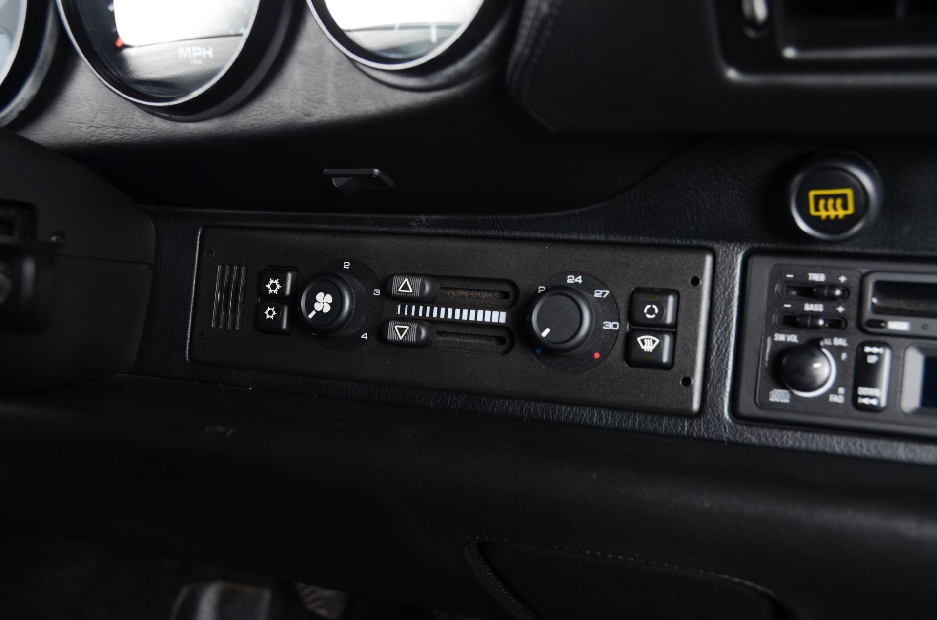 Used 1994 Porsche 911 Turbo RWD image 16